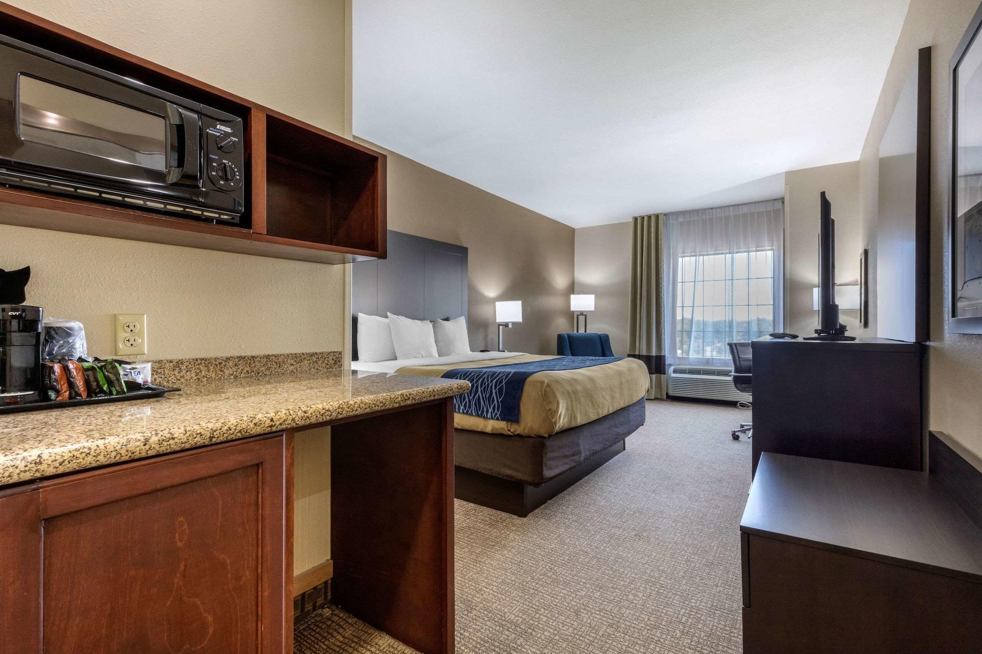 Comfort Inn & Suites North Little Rock Mccain Mall Eksteriør bilde