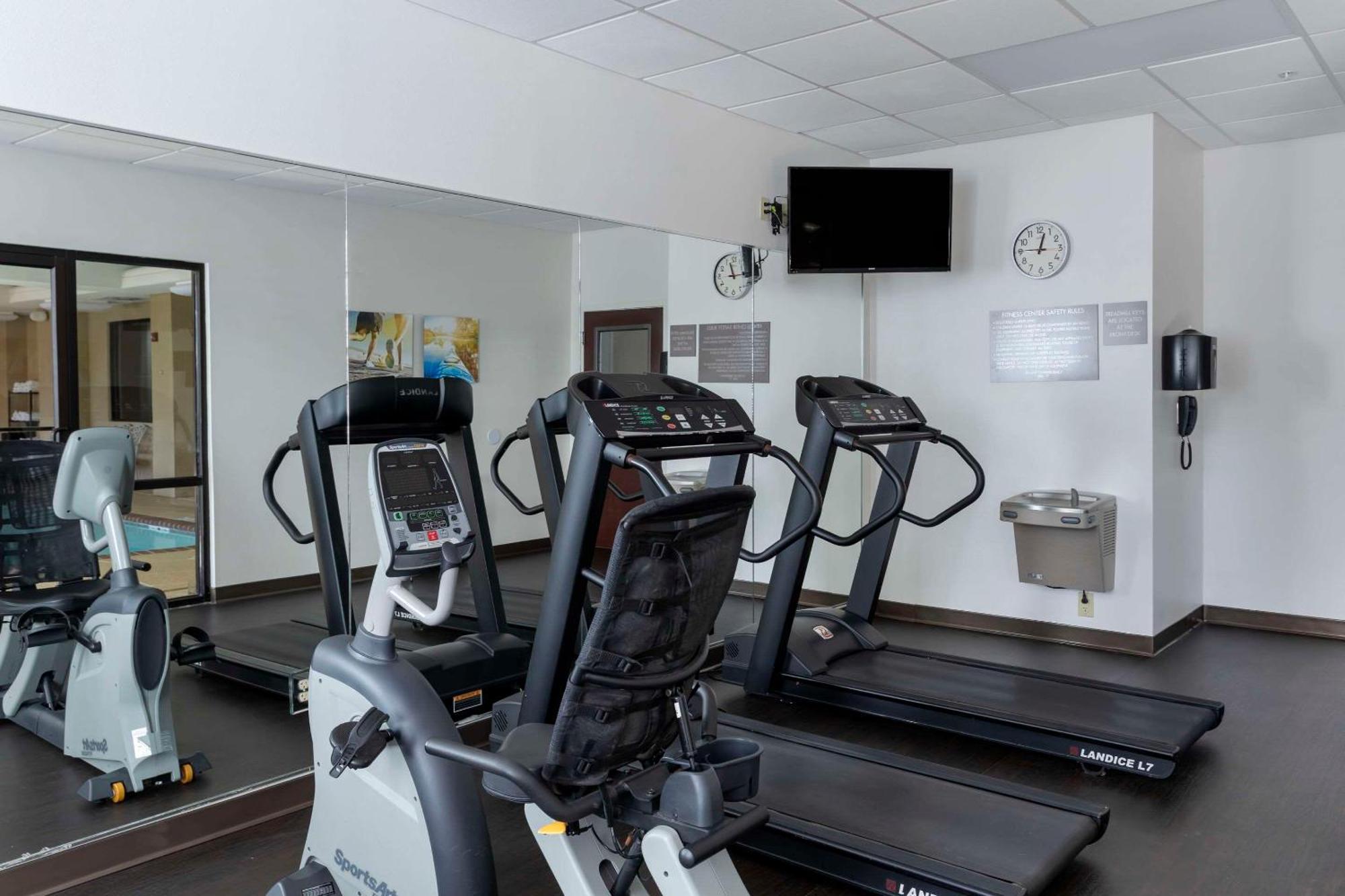 Comfort Inn & Suites North Little Rock Mccain Mall Eksteriør bilde