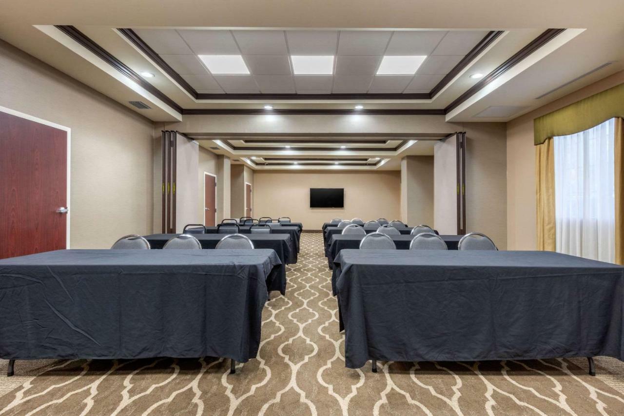 Comfort Inn & Suites North Little Rock Mccain Mall Eksteriør bilde
